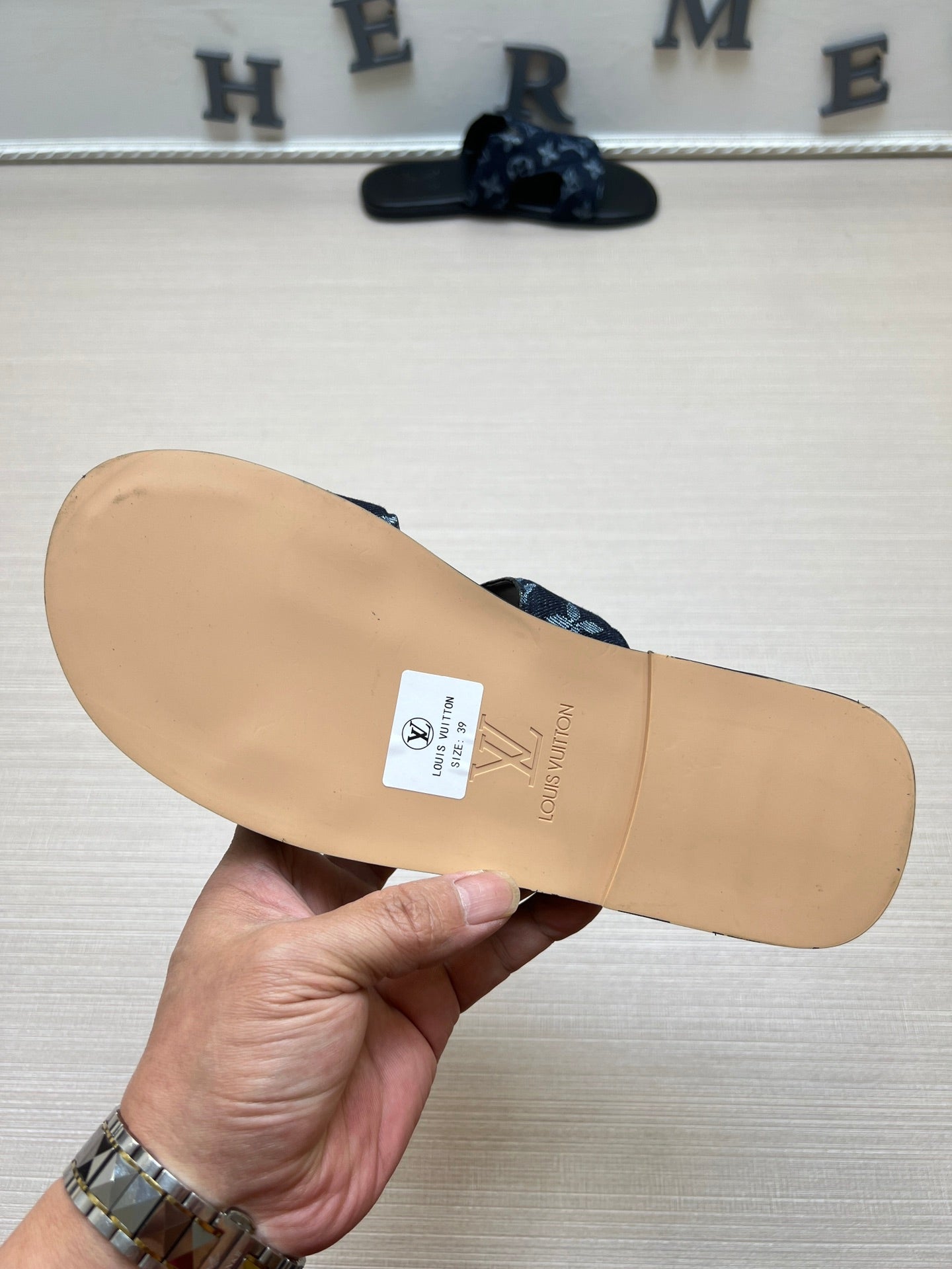 54E32ZDE Stylish slippers
