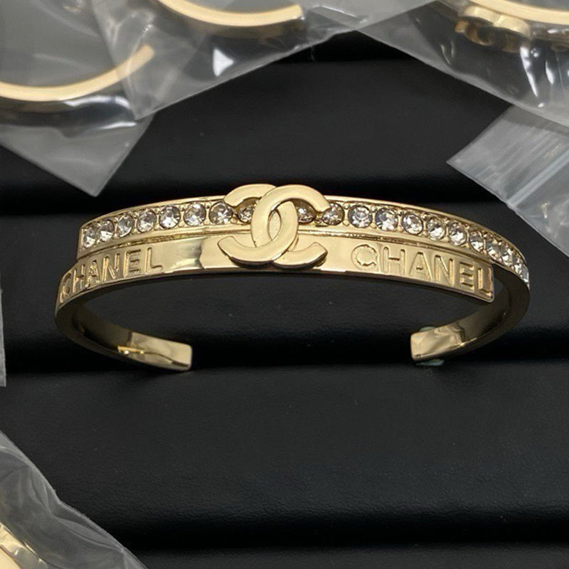 14C663KDE Stylish Bracelets