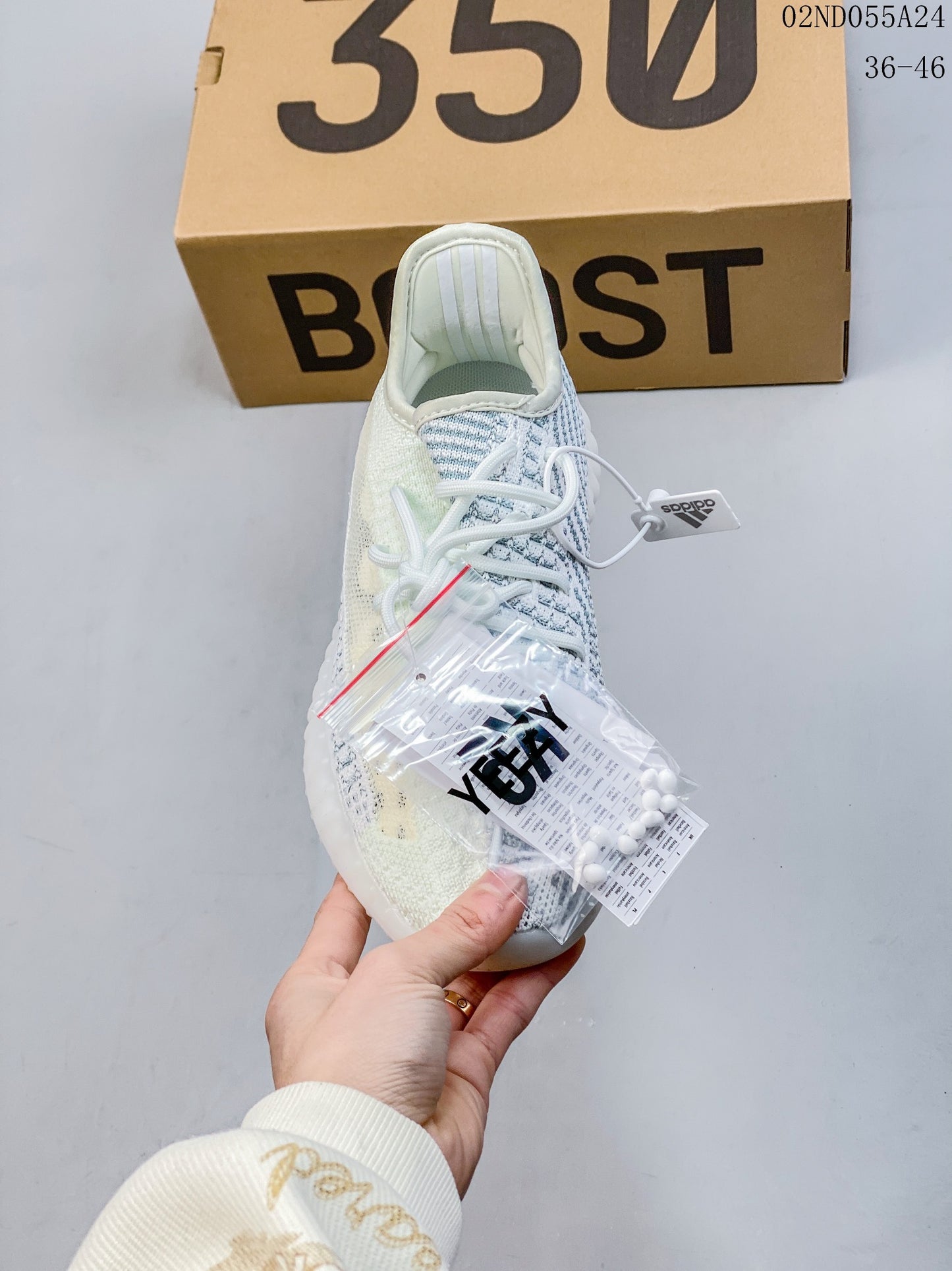 4YA94ZDE Stylish Sneakers (No Box, August-October Big Sale)