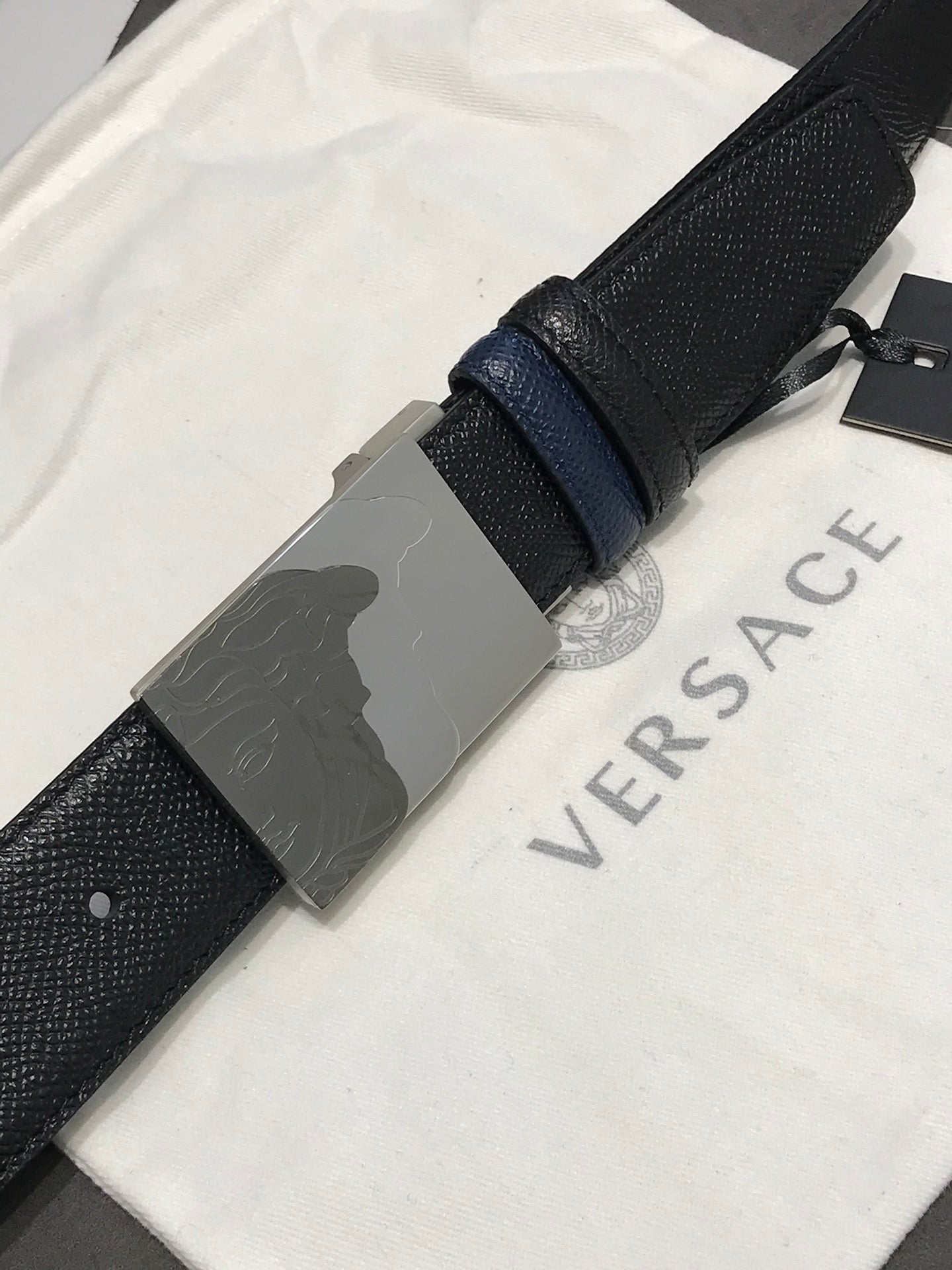 14V84PDE Stylish High quality belt With full package