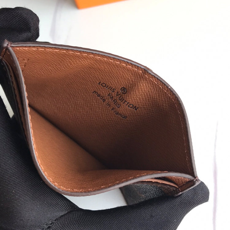 1E54BDE Stylish leather wallets