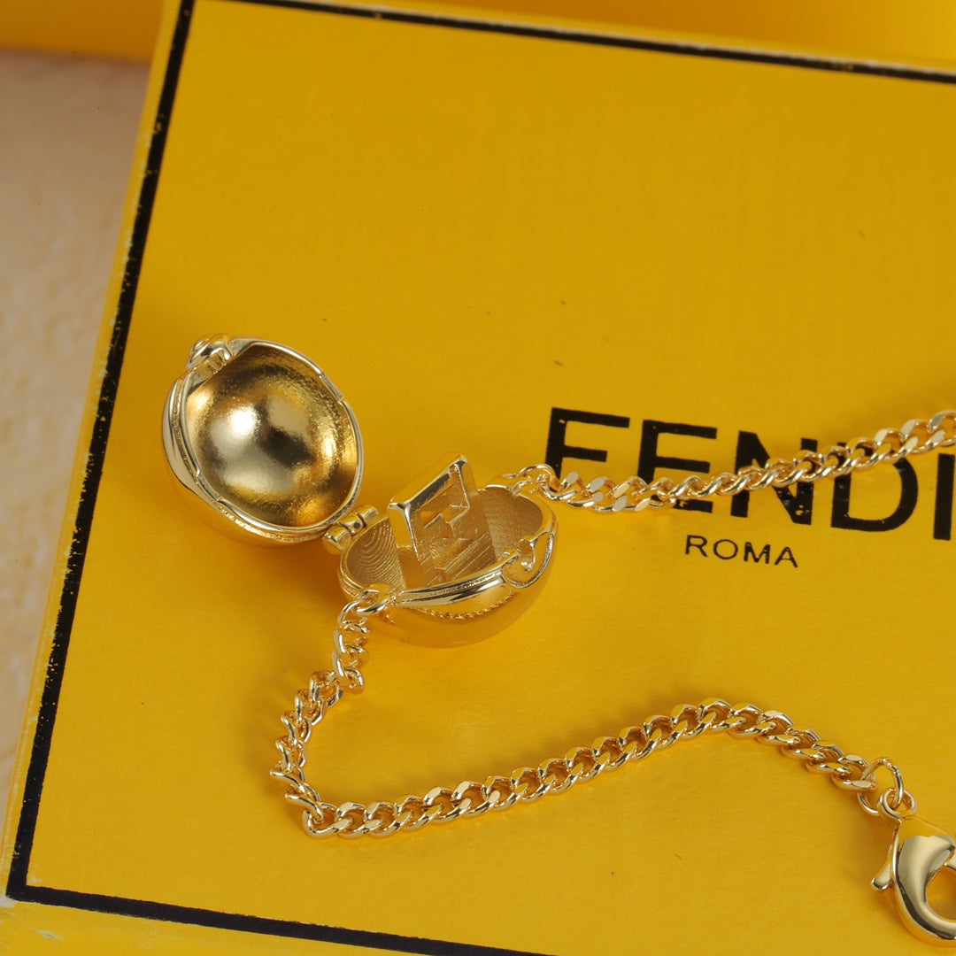 14F262XDE Stylish Bracelets Necklaces