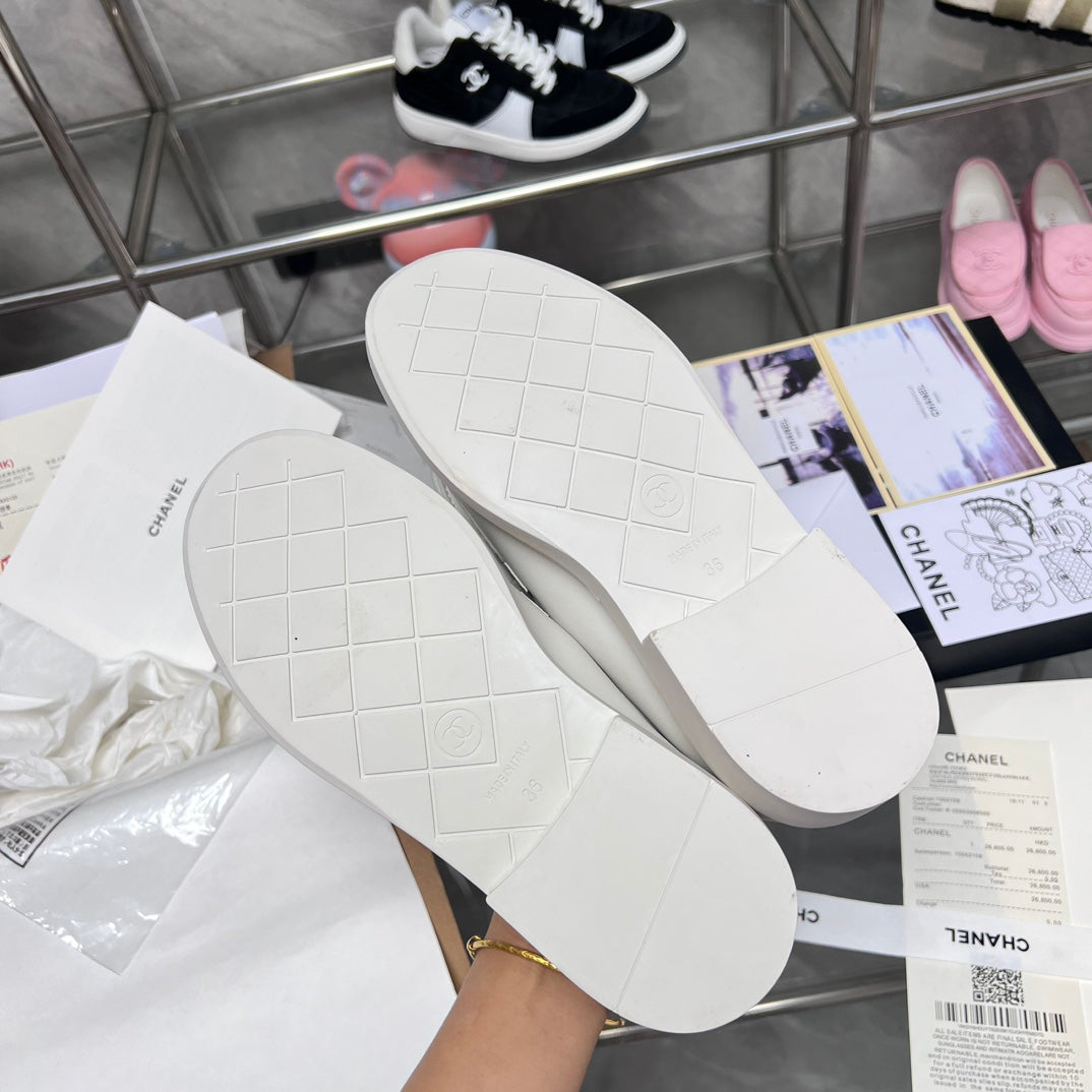 14C156ZDE Stylish Casual shoes Heel height 3.5cm