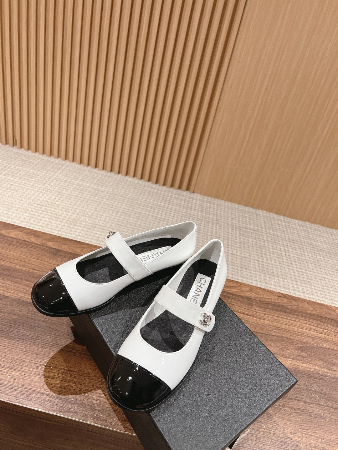 14C143ZDE Stylish Casual shoes