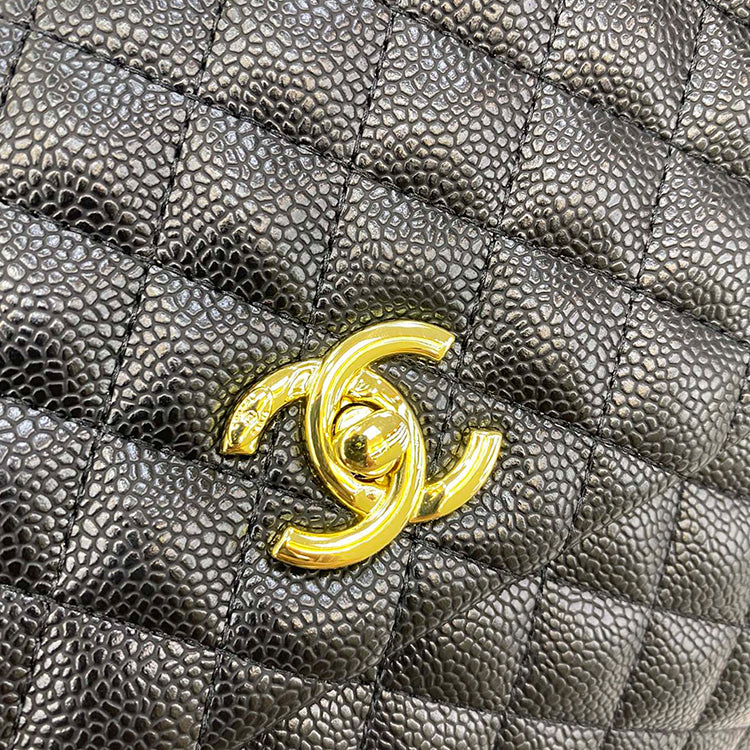1E036BDE Stylish leather bag