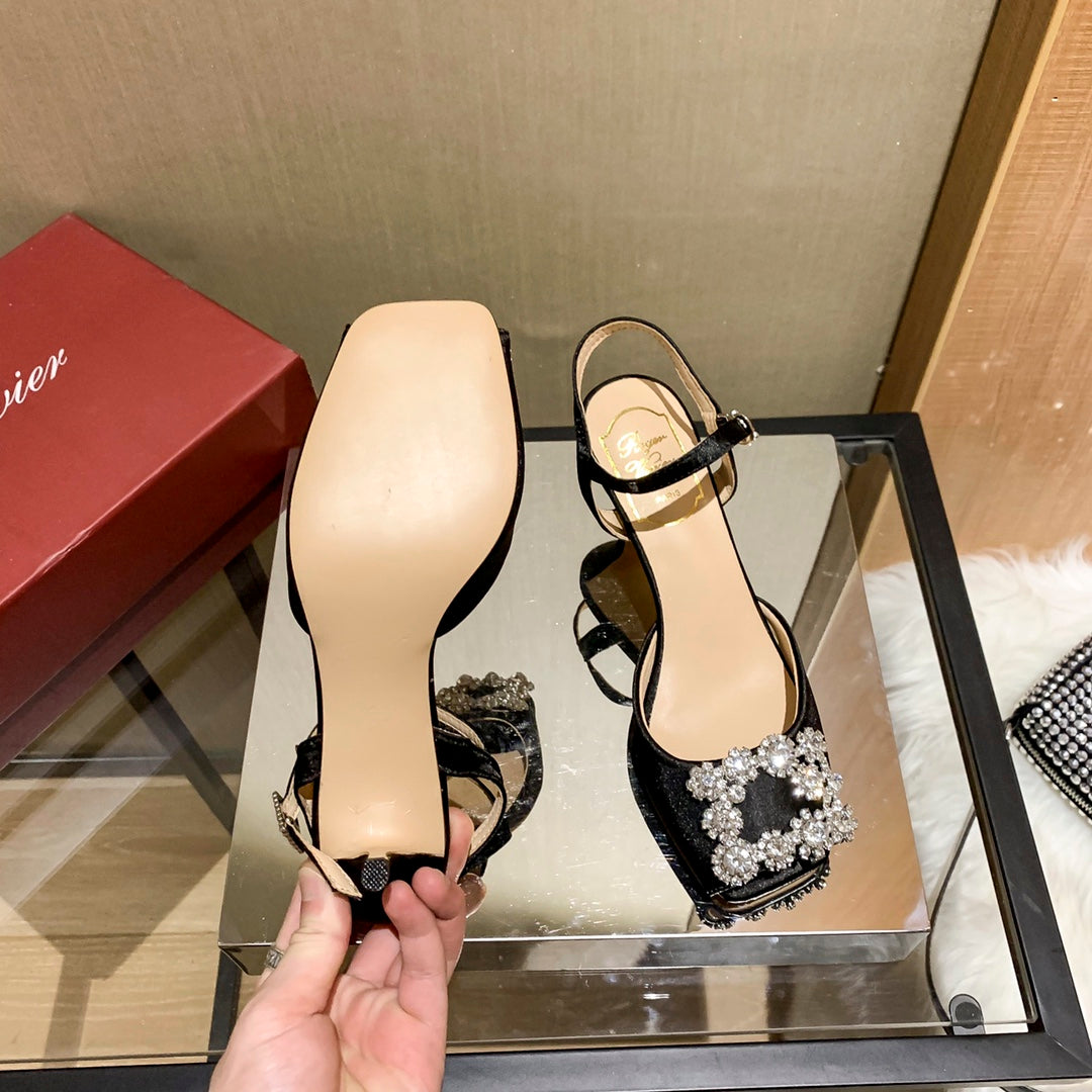 14A82ZDE Stylish High heels