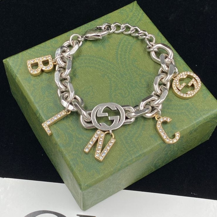 14B767KDE Stylish Bracelets Necklaces