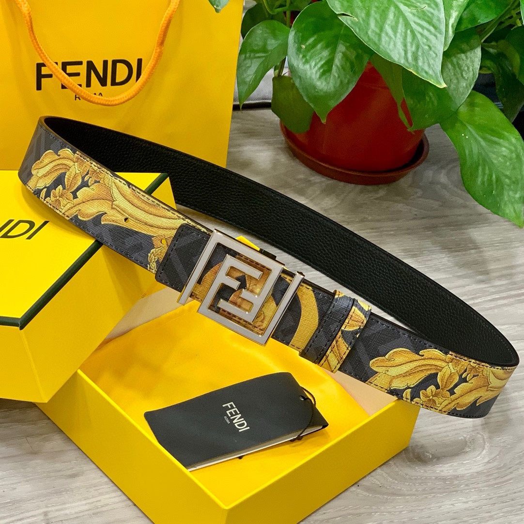 1WF182PDE Stylish High quality belt With full package