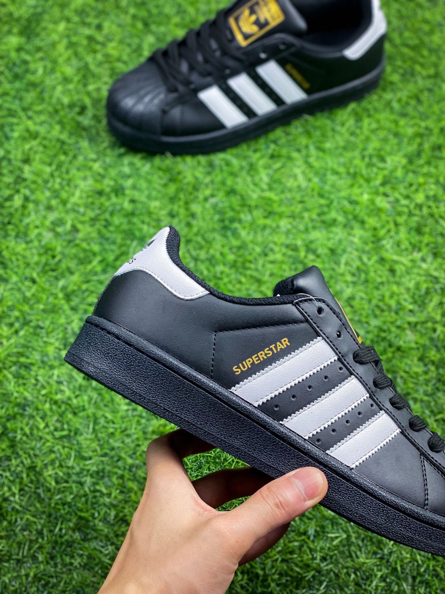 435ZA72ZDE Stylish shoes