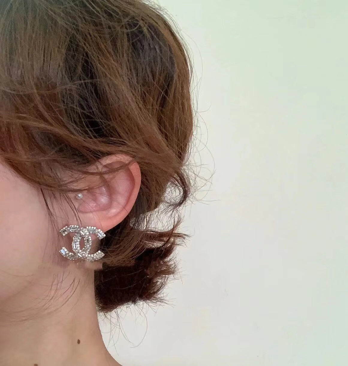 14C842EDE Stylish Earrings