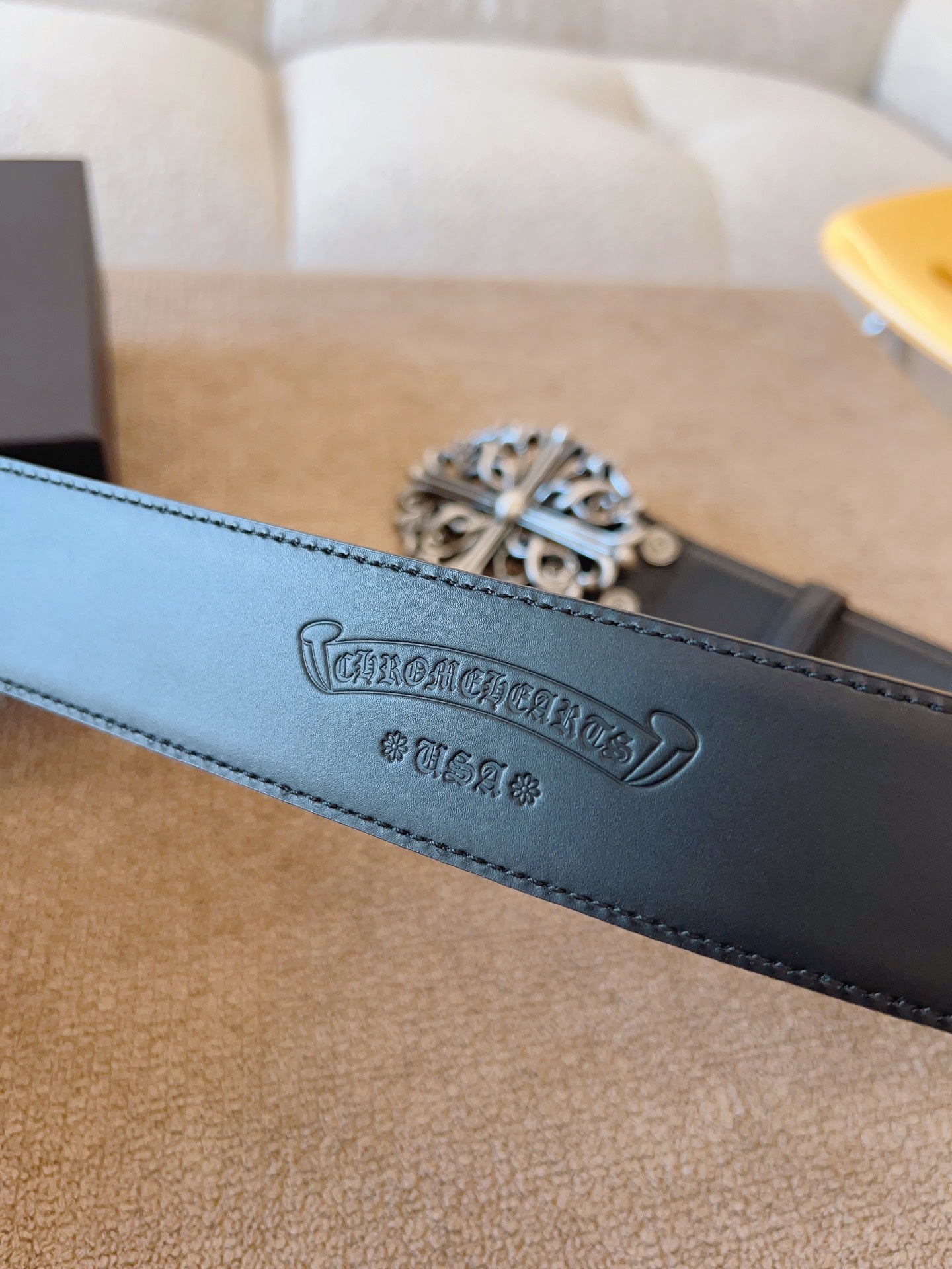 255RA14PDE Stylish High quality belt With full package