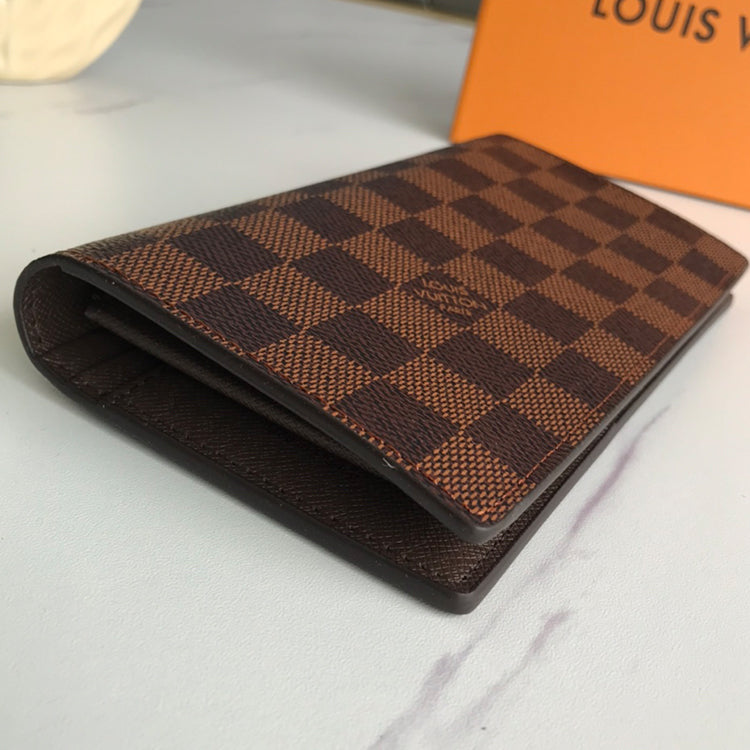 E2BDE Stylish leather wallets