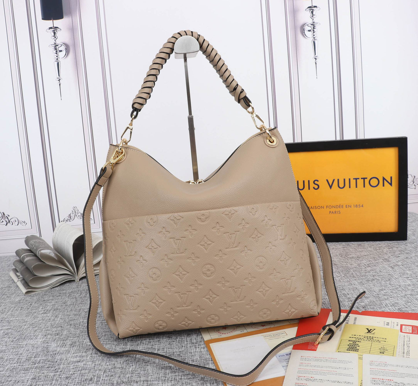 2XE51BDE Stylish leather bag