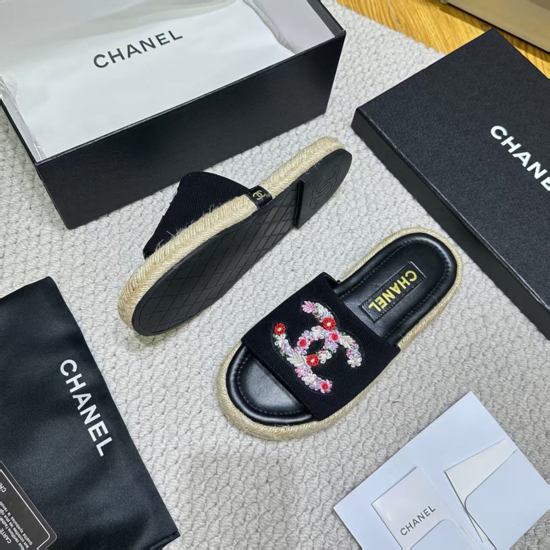 255QC43ZDE Stylish leather shoes