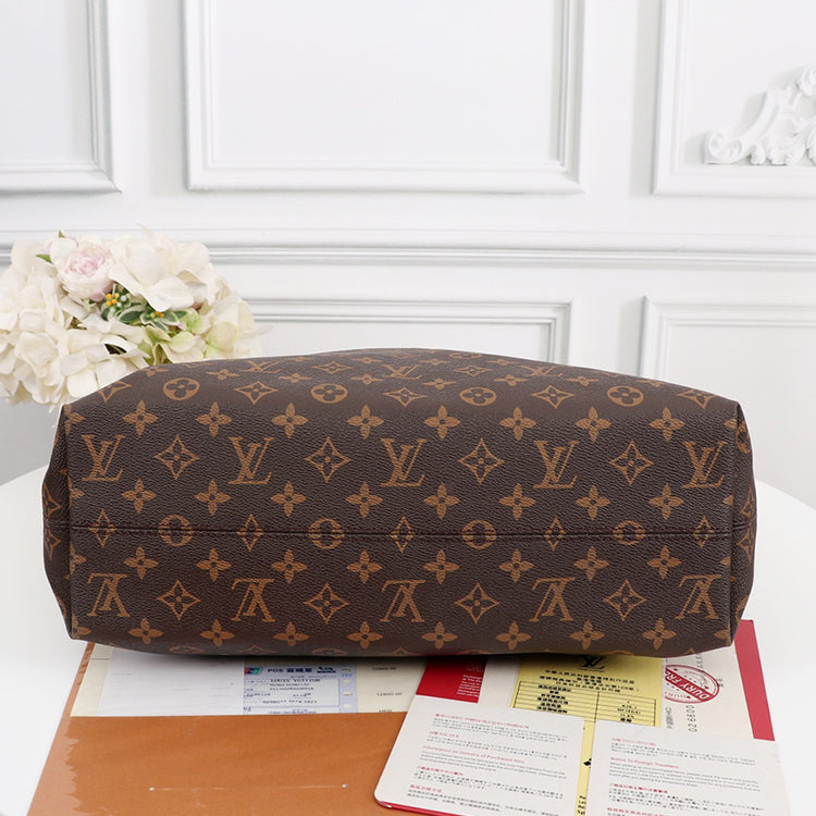 1E84BDE Stylish leather bag