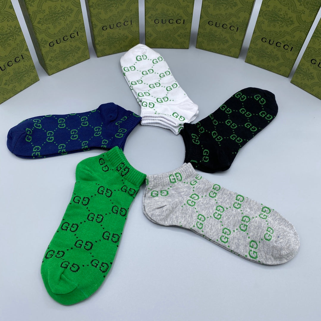 235QB56SDE Stylish socks(5 pairs )