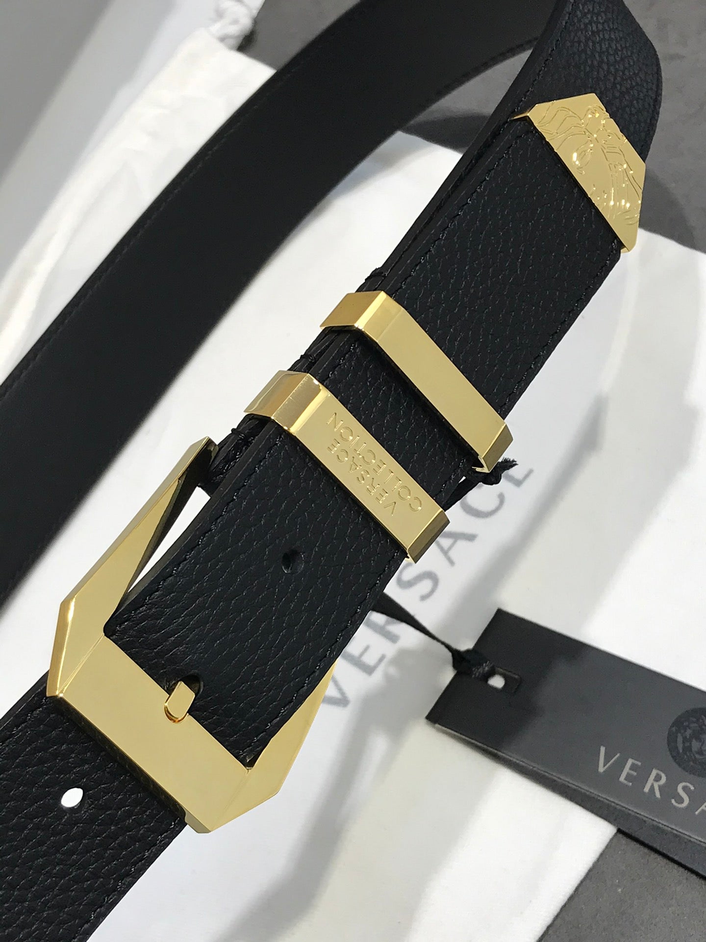 14V84PDE Stylish High quality belt With full package