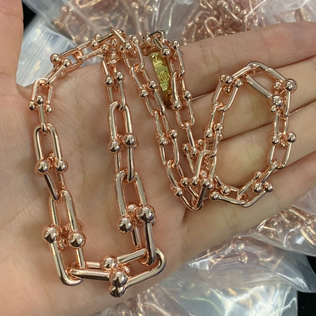 8XT30XDE Stylish Earring Bracelets Necklaces