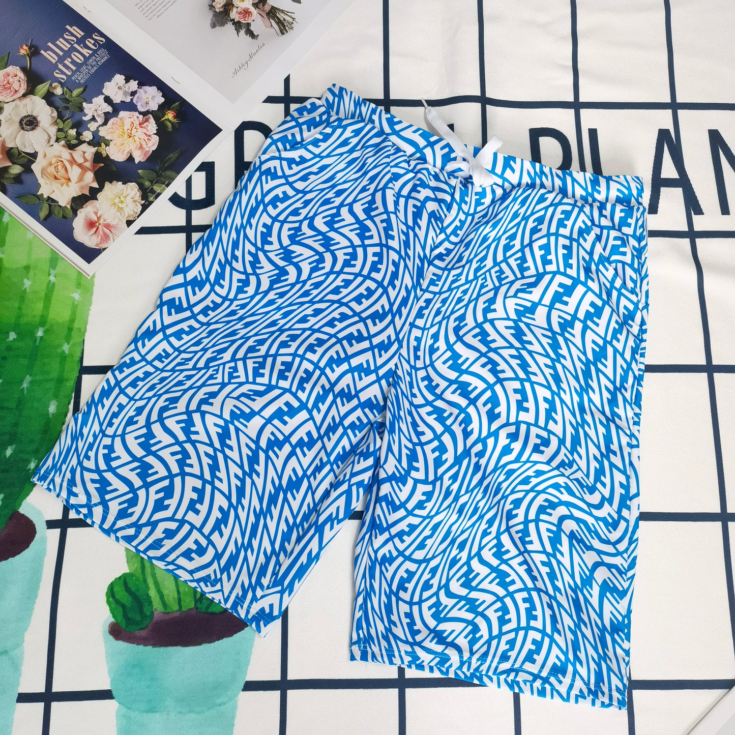14F10YDE Stylish Men's trunks