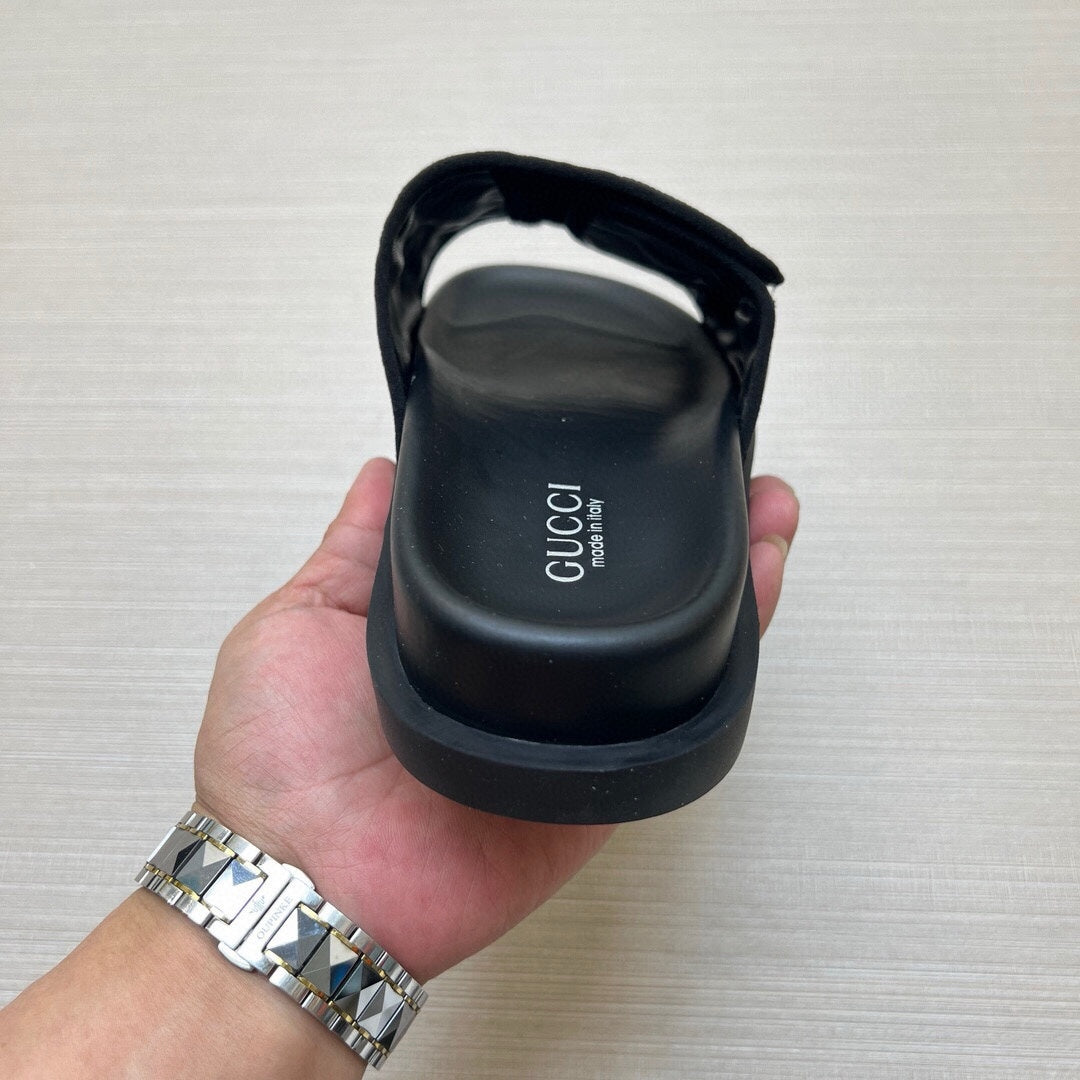 5LB230ZDE Stylish Slippers