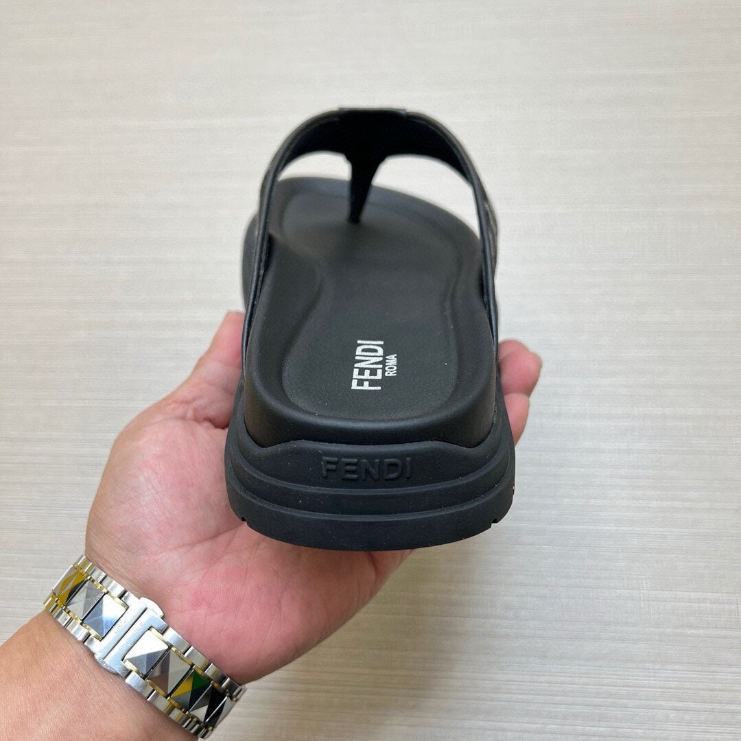 5LF222ZDE Stylish Slippers