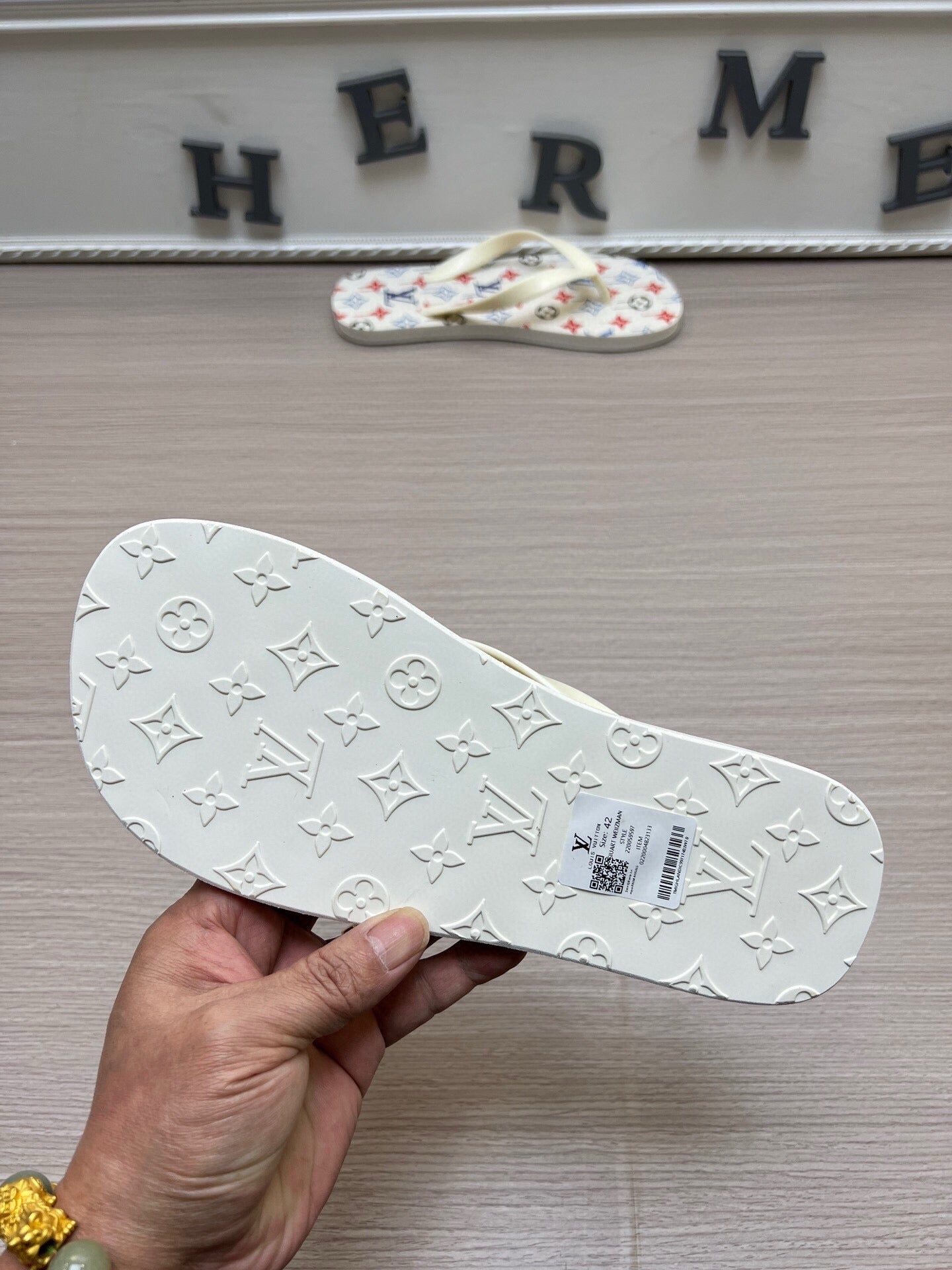 54E55ZDE Stylish slippers