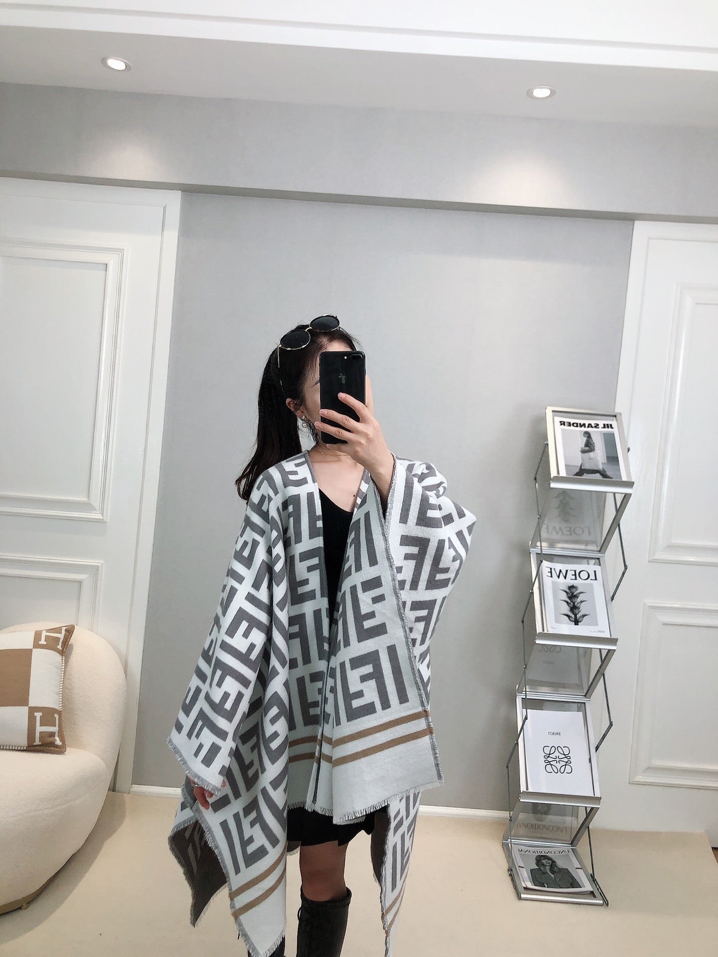 175RF23WDE Stylish Winter Scarves