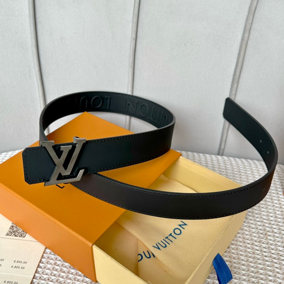 14E20PDE Stylish High quality belt With full package