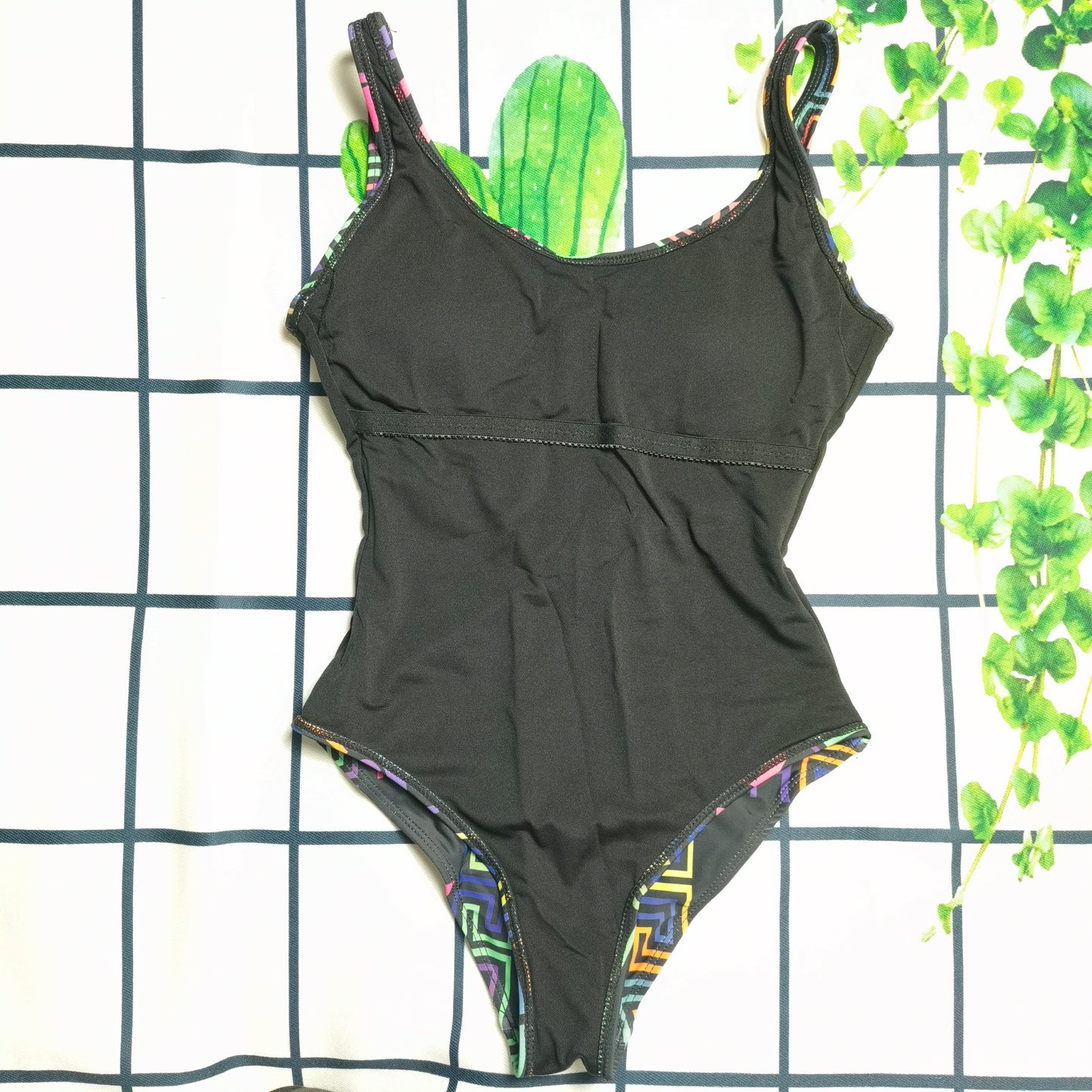 14V186YDE Stylish Bikini swimsuit