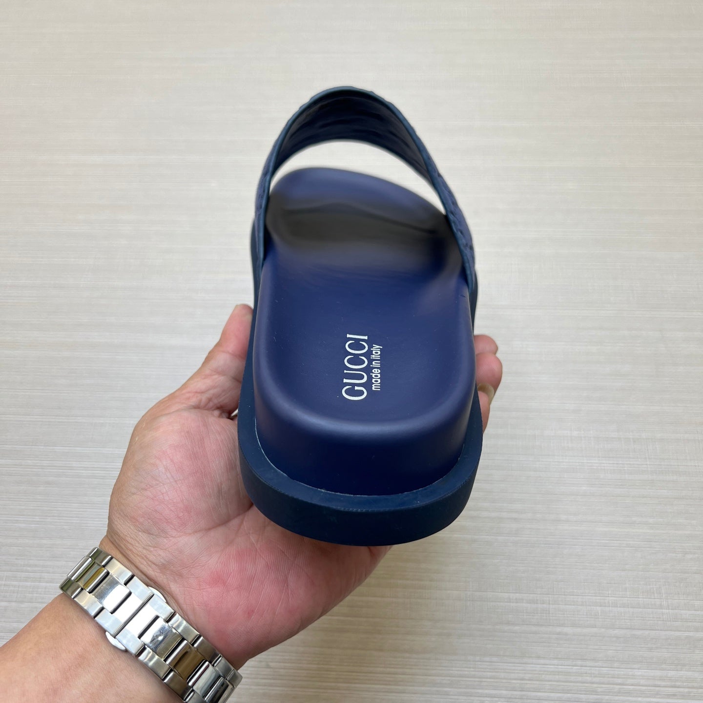 5QB15ZDE Stylish Slippers