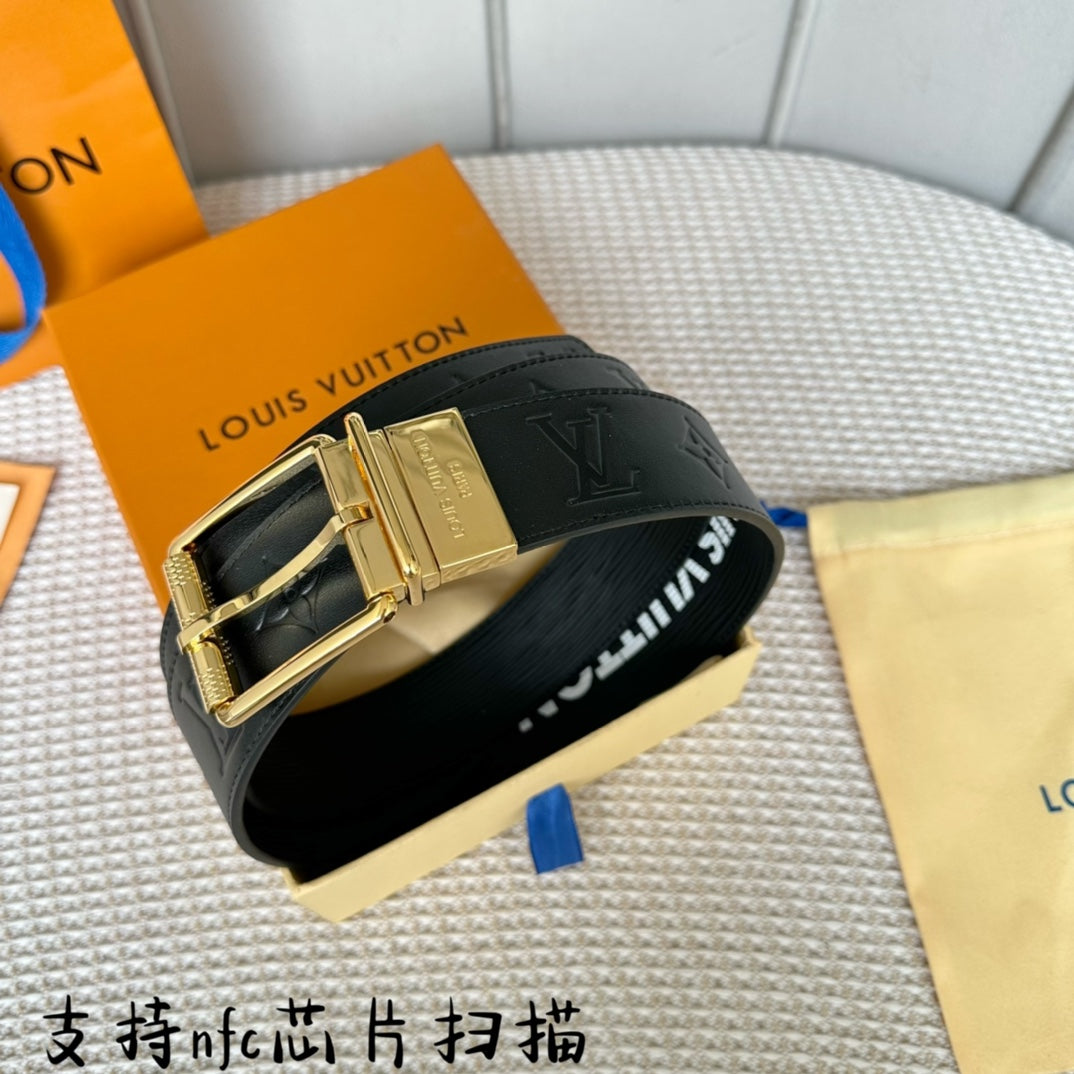 14E148PDE Stylish High quality belt With full package