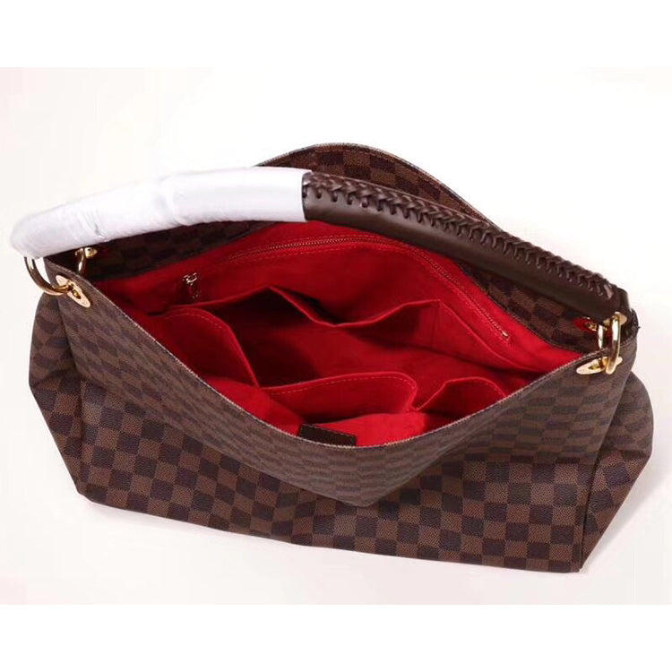2E01BDE Stylish leather bag