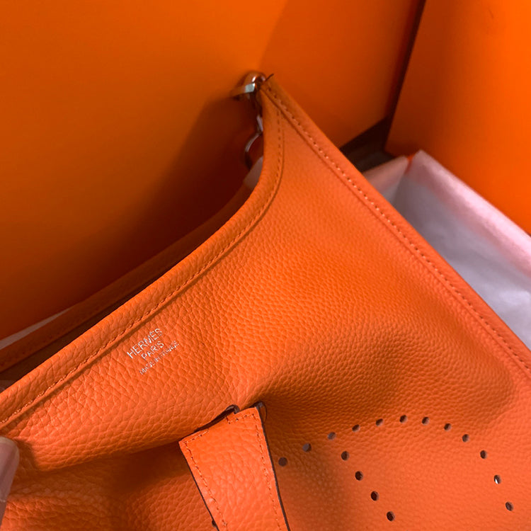 1H1BDE Stylish leather bag