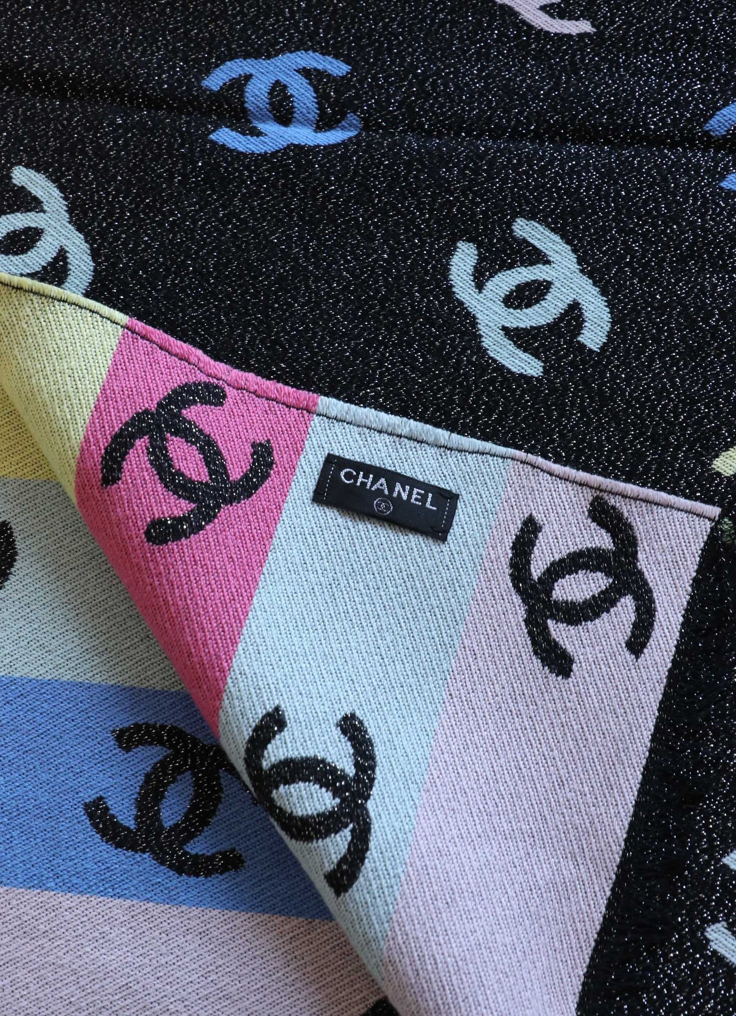 175RC12WDE Stylish Winter Scarves