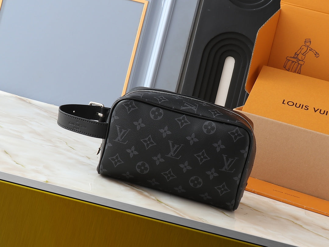 15RE69BDE Stylish leather bag