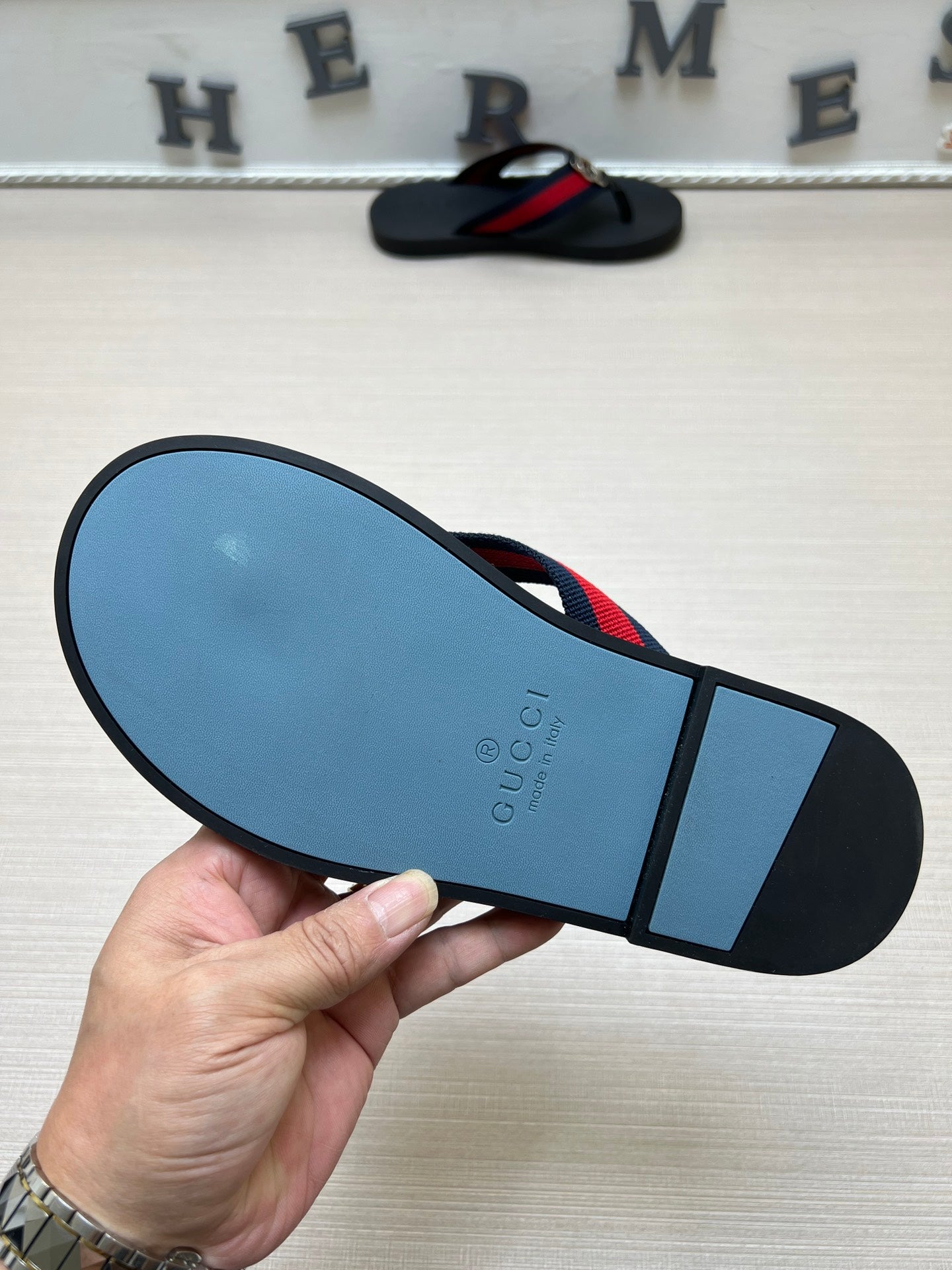 54B13ZDE Stylish slippers