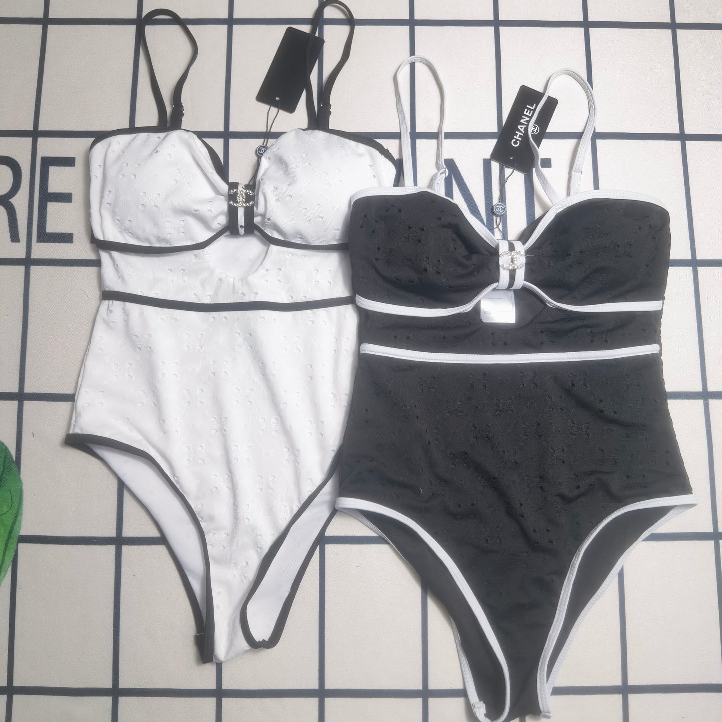 155ZC371YDE Stylish Bikini swimsuit