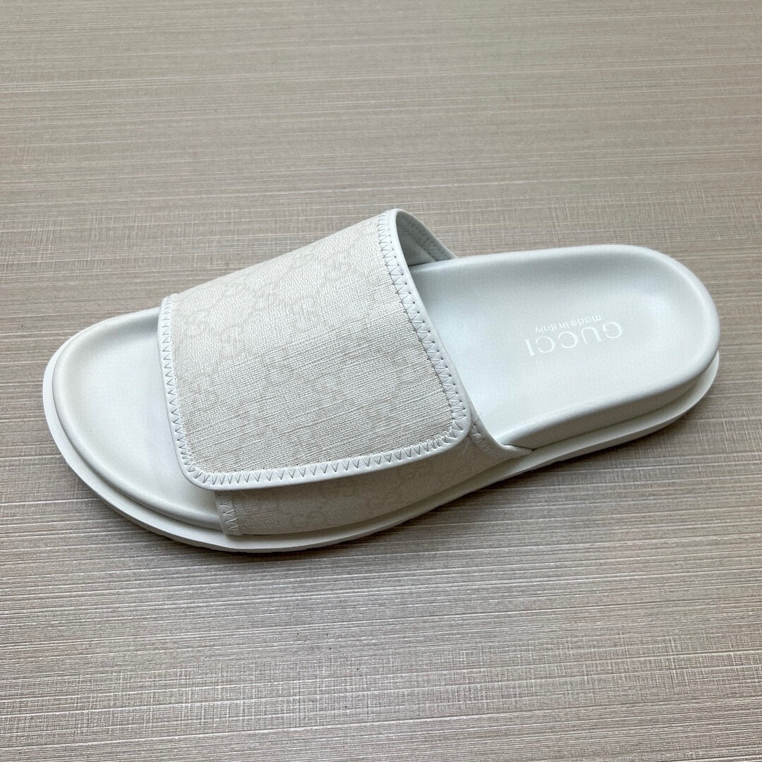 5LB231ZDE Stylish Slippers