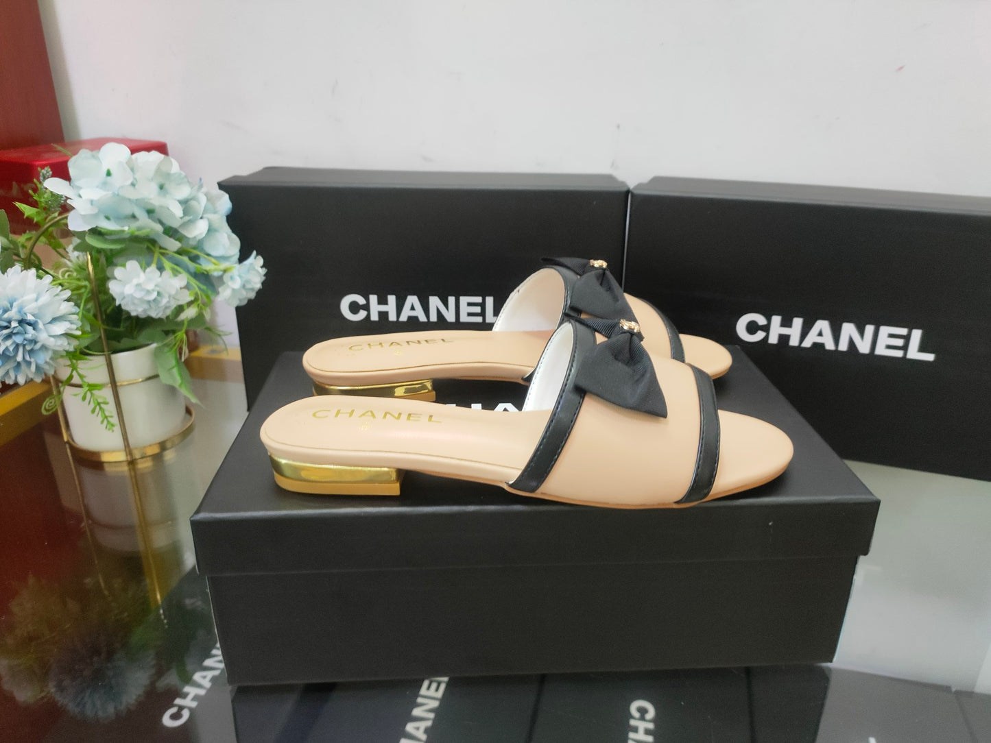 14C31ZDE Stylish slippers