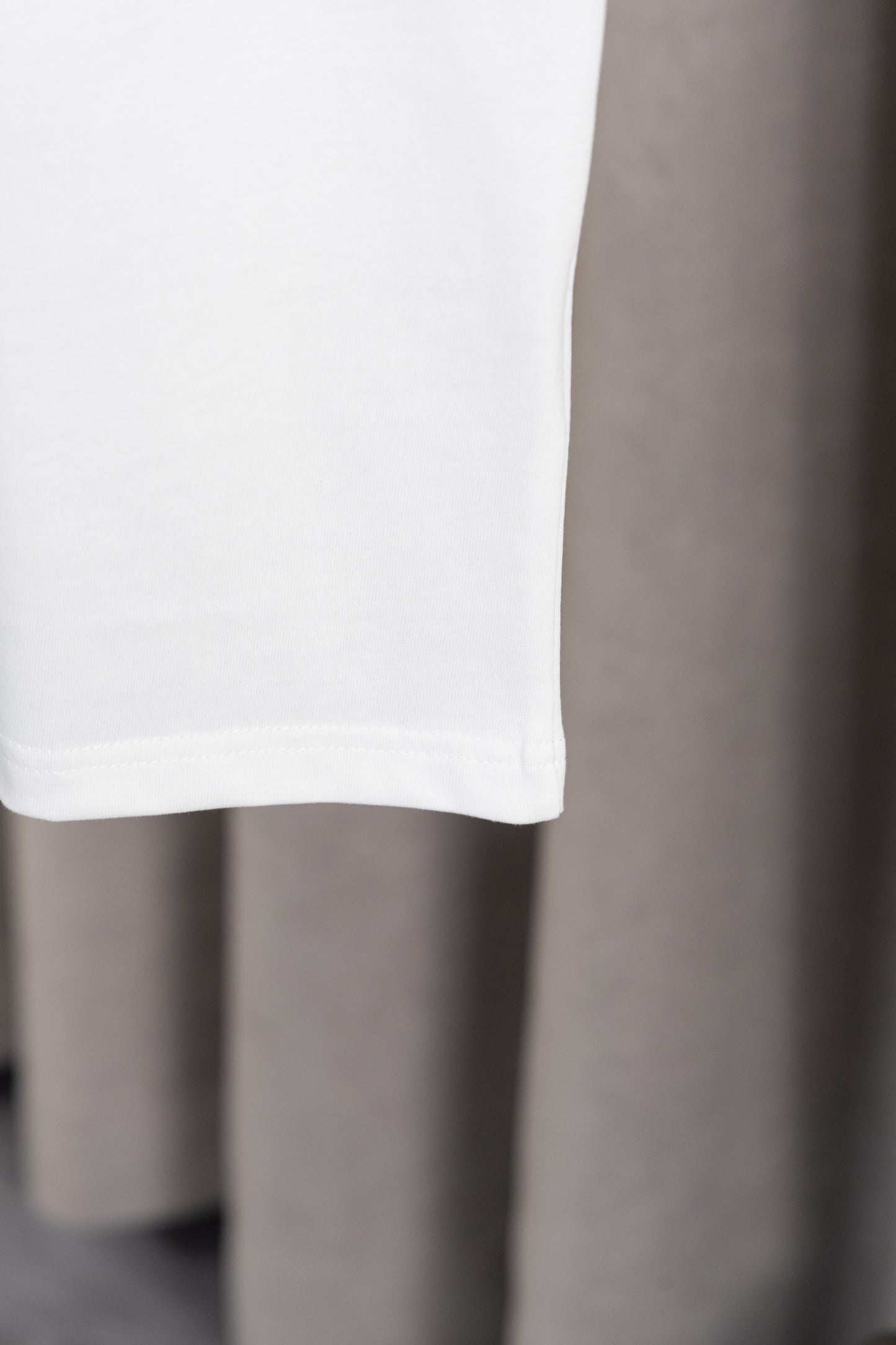 1ZE570UDE Stylish T-shirts
