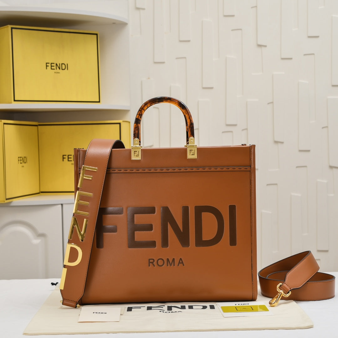 175NF8BDE Stylish leather bag