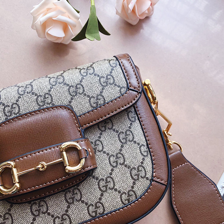AB016BDE Stylish leather bag