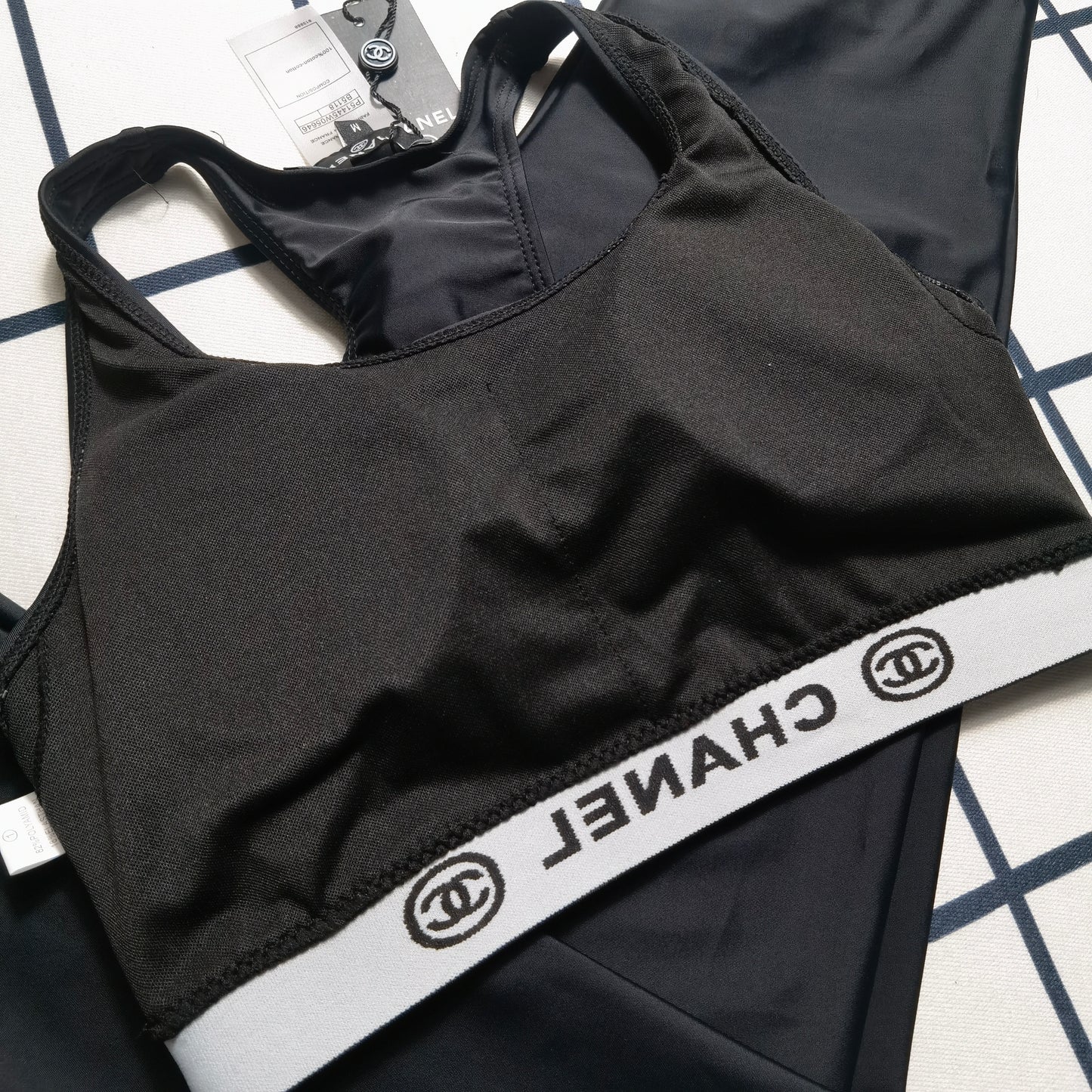 14C100YDE Stylish Long sleeve swimsuit
