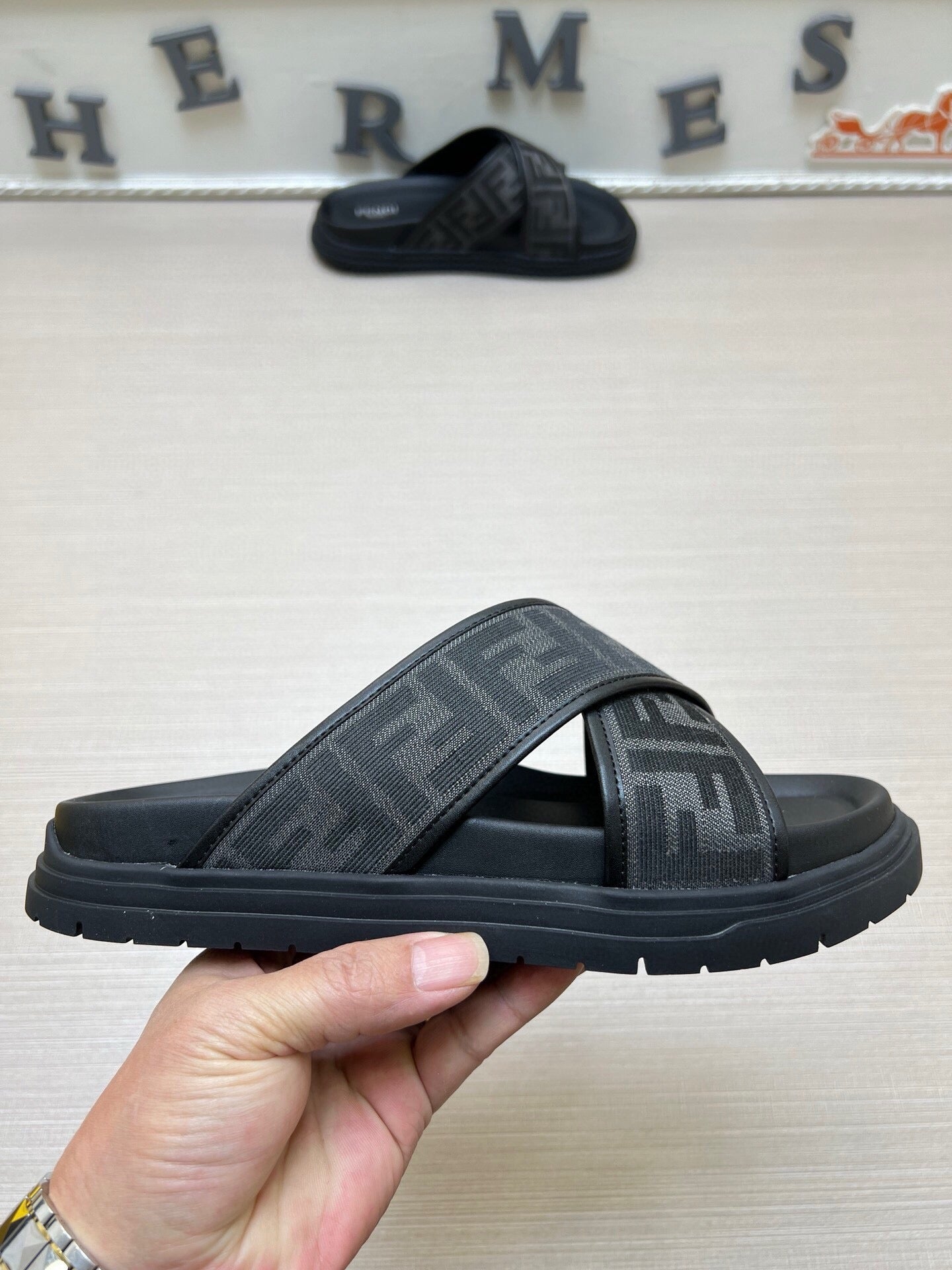 5LF224ZDE Stylish Slippers