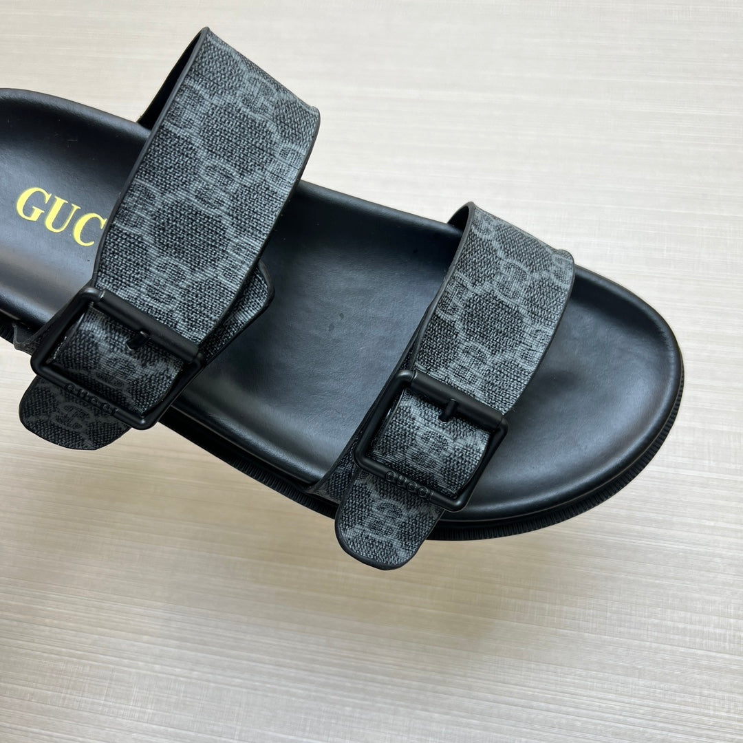 54B92ZDE Stylish slippers