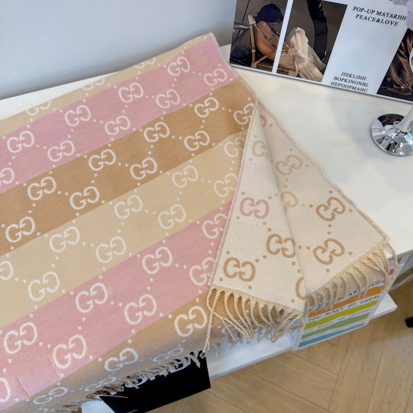 175RB41WDE Stylish Winter Scarves