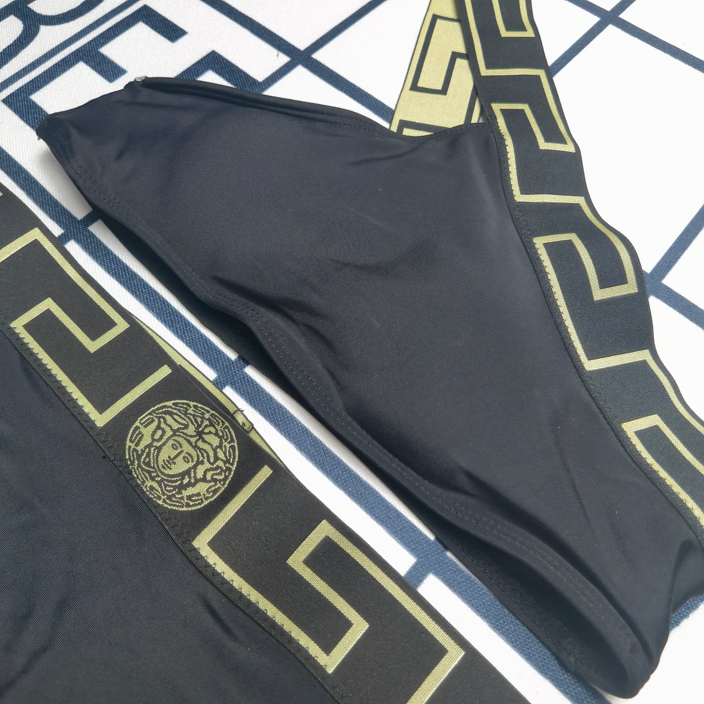 14V209YDE Stylish Bikini swimsuit