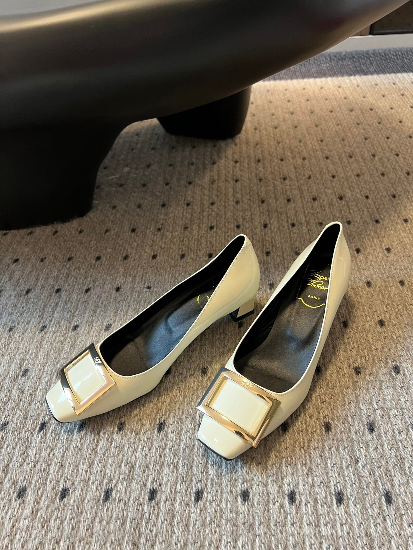 1ZA249ZDE Stylish High heels