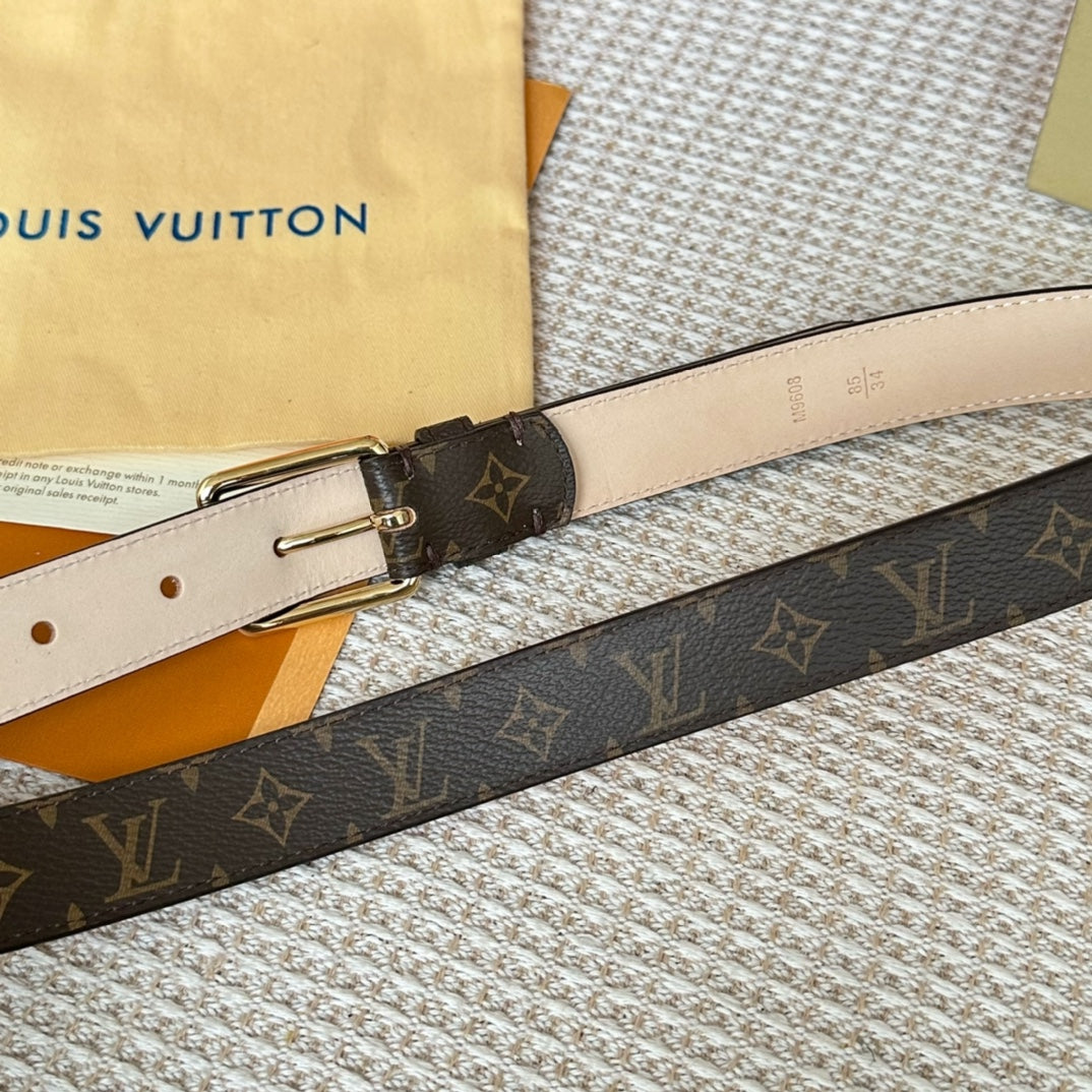 14E43PDE Stylish High quality belt With full package