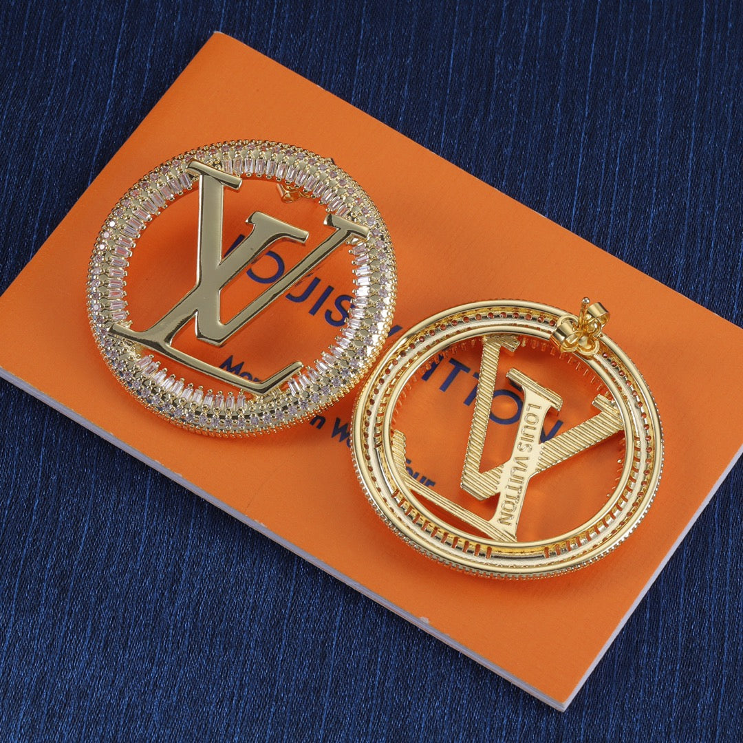 14E1017EDE Stylish Earrings